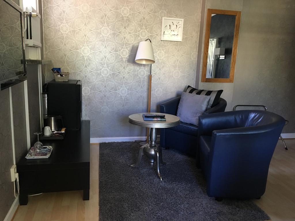 Hotel Wictoria Mariestad Buitenkant foto