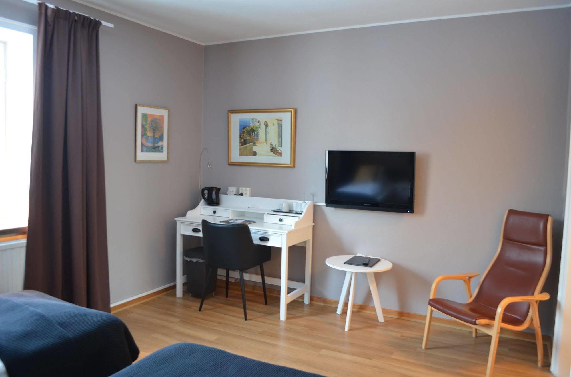 Hotel Wictoria Mariestad Buitenkant foto