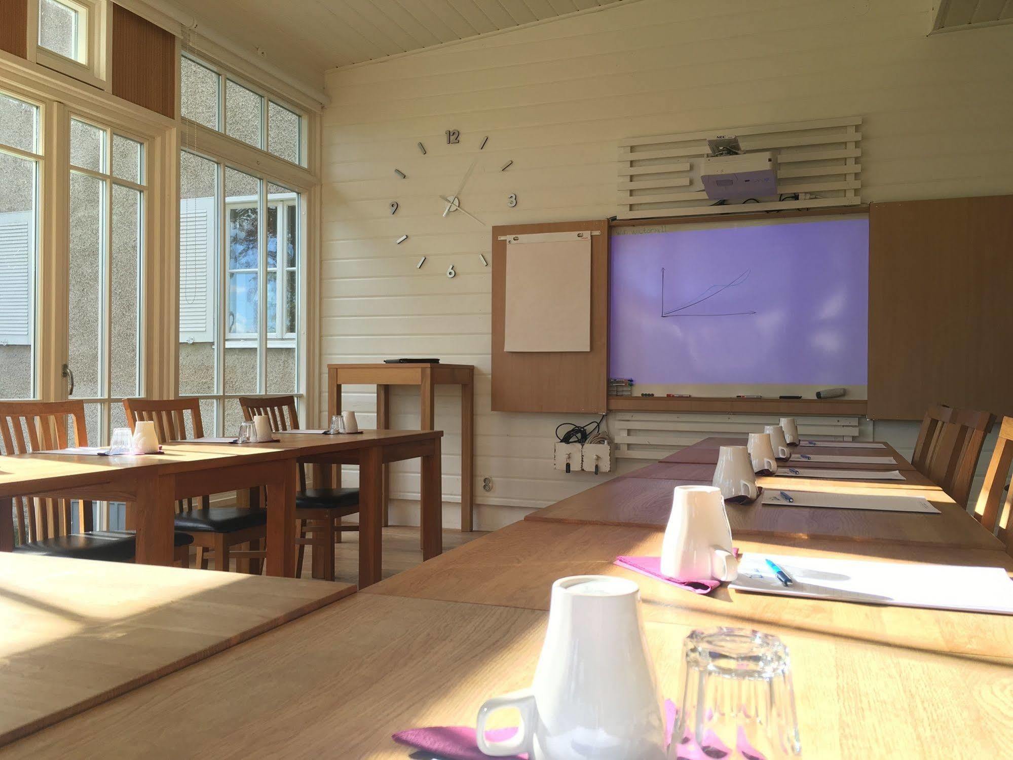 Hotel Wictoria Mariestad Buitenkant foto