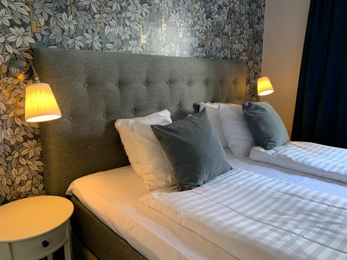 Hotel Wictoria Mariestad Buitenkant foto